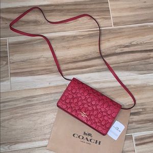 ❤️ coach wallet on strap 😍
